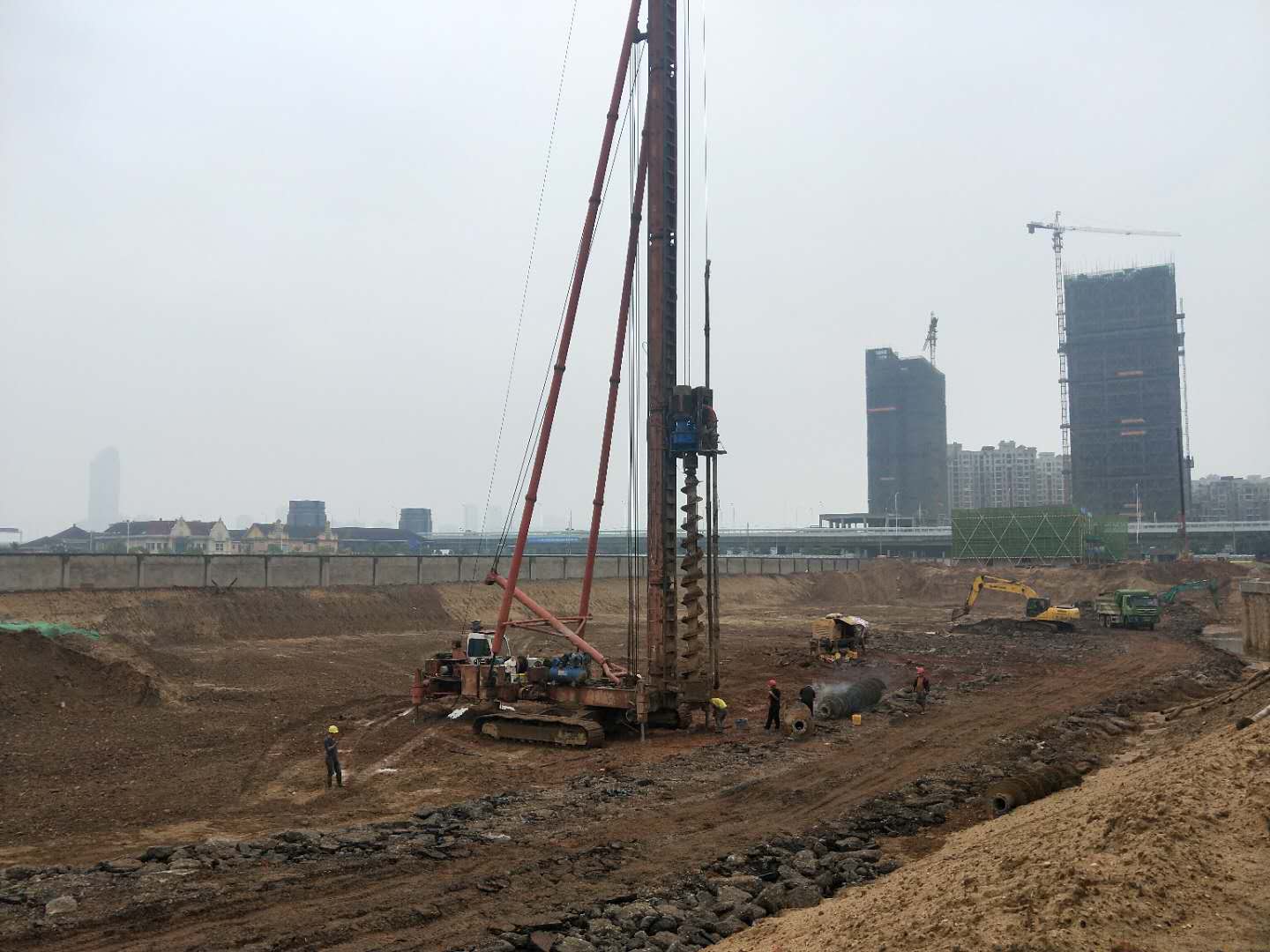 华润南昌悦府桩基工程-2019年5月31日工地现场