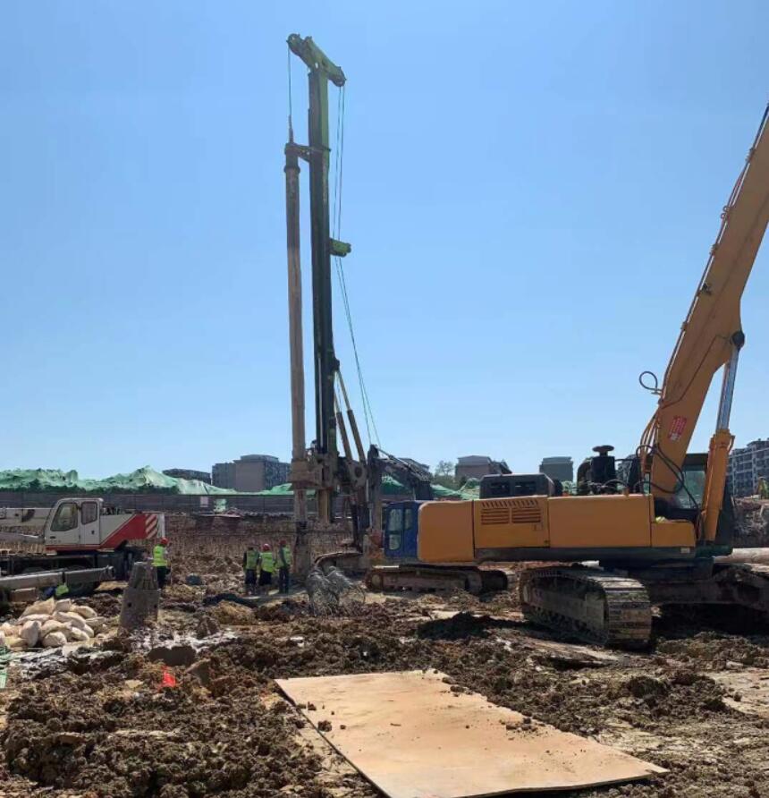 岳茂苑项目一期桩基及基坑支护工程-施工现场展示