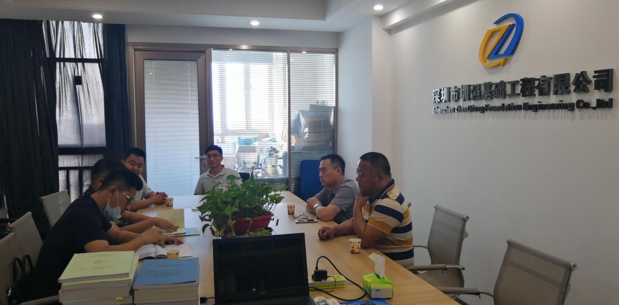 中建五局来我司考察