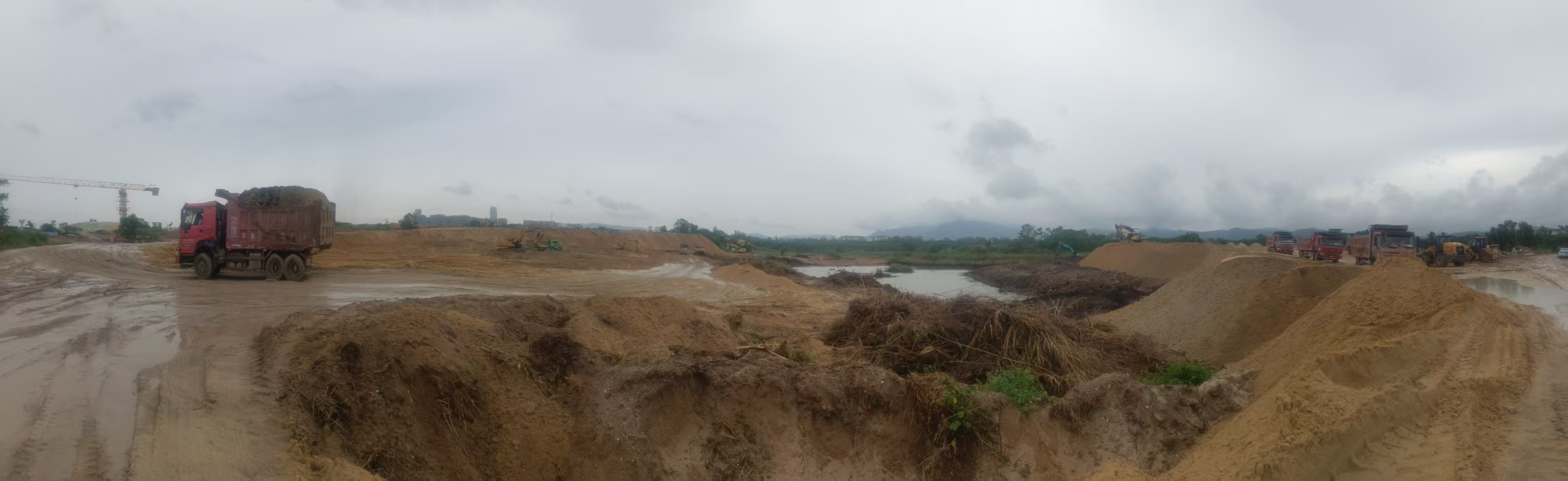 中华人民共和国海南三亚市海棠悦府项目二期138亩地块土石方及桩基础工程2025.10.6-10.12施工剪影